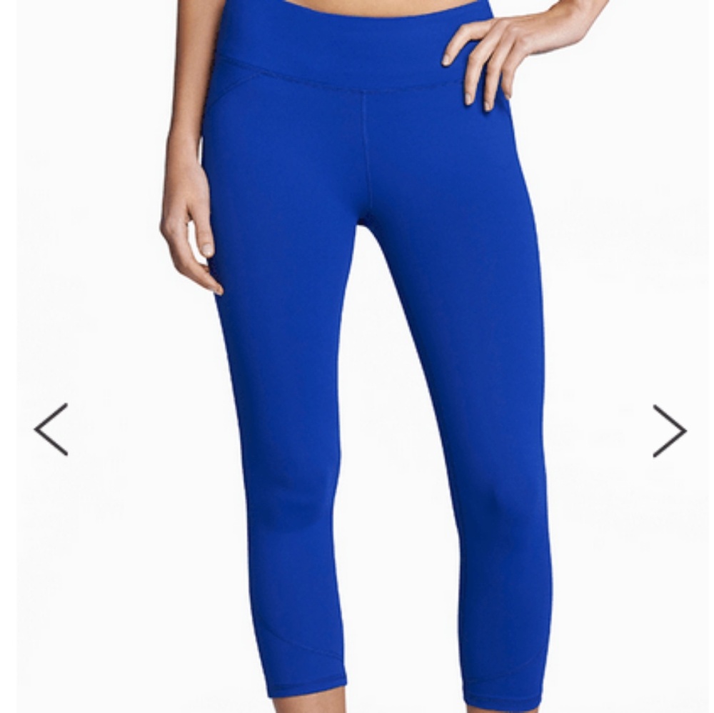 Fabletics Salar Capri NWOT
